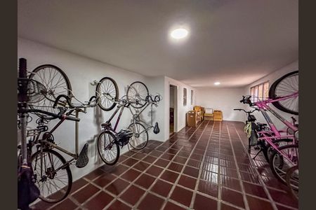 Apartamento à venda com 89m², 2 quartos e 1 vaga Apartamento à venda com 89m², 2 quartos e 1 vagaÁrea comum