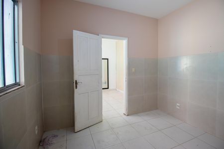 Quarto de casa de condomínio à venda com 1 quarto, 34m² em Irajá, Rio de Janeiro