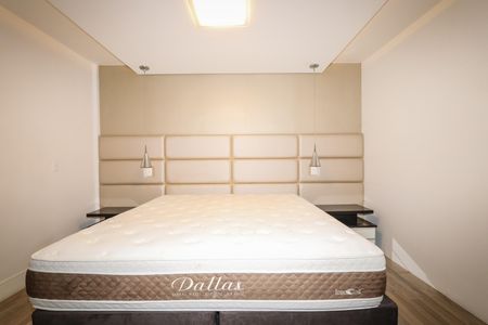 Apartamento para alugar com 220m², 3 quartos e 2 vagas Apartamento para alugar com 220m², 3 quartos e 2 vagasSuite
