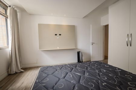 Apartamento para alugar com 220m², 3 quartos e 2 vagas Apartamento para alugar com 220m², 3 quartos e 2 vagasQuarto 3