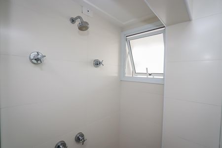 Apartamento para alugar com 220m², 3 quartos e 2 vagas Apartamento para alugar com 220m², 3 quartos e 2 vagasBanheiro 3