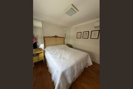 Apartamento à venda com 98m², 3 quartos e 1 vagaQuarto