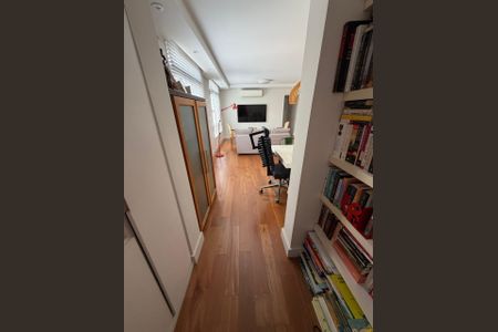 Apartamento à venda com 98m², 3 quartos e 1 vagaCorredor