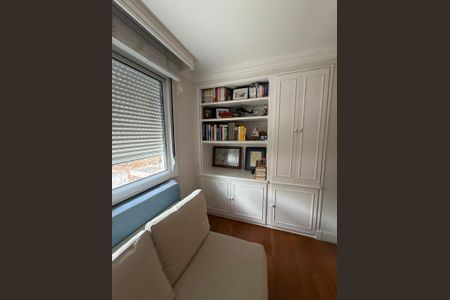 Apartamento à venda com 98m², 3 quartos e 1 vagaQuarto