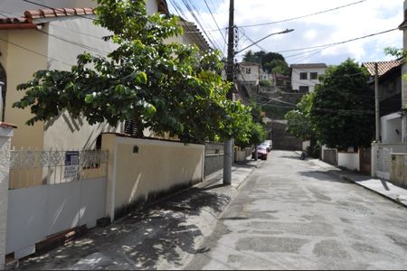 Casa de condomínio à venda com 150m², 4 quartos e 3 vagasÁrea comum