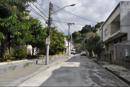 Casa de condomínio à venda com 150m², 4 quartos e 3 vagasÁrea comum