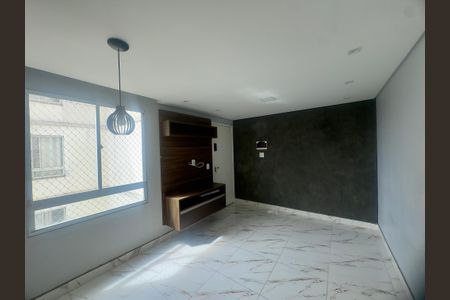 Sala de apartamento para alugar com 2 quartos, 42m² em Jardim Ansalca, Guarulhos