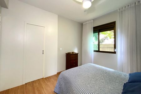 Apartamento à venda com 298m², 4 quartos e 4 vagasSuite 1