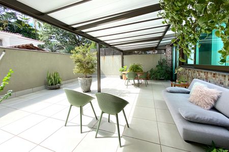 Apartamento à venda com 298m², 4 quartos e 4 vagasVaranda da Sala