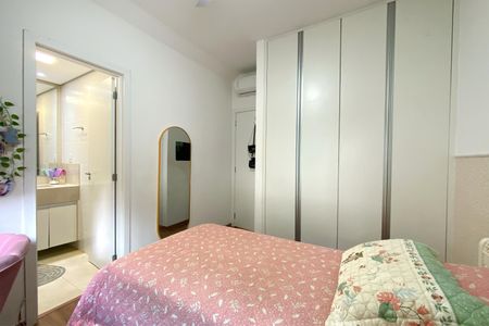 Apartamento à venda com 298m², 4 quartos e 4 vagasSuite 2