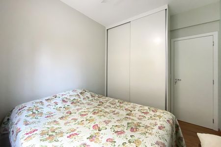 Apartamento à venda com 298m², 4 quartos e 4 vagas Apartamento à venda com 298m², 4 quartos e 4 vagasSemi suite 2