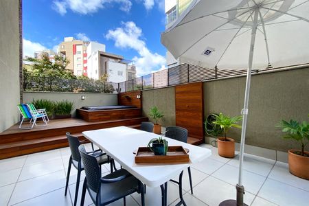 Apartamento à venda com 298m², 4 quartos e 4 vagasÁrea Privativa