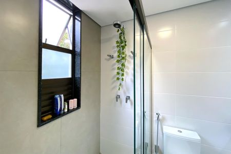 Apartamento à venda com 298m², 4 quartos e 4 vagasBanheiro da Suíte 1