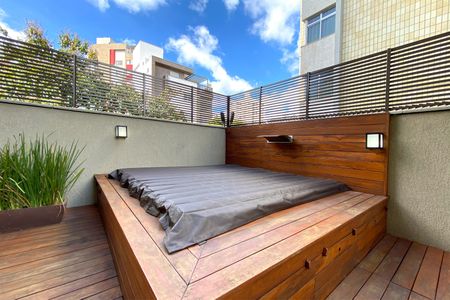 Apartamento à venda com 298m², 4 quartos e 4 vagasDeck Hidromassagem