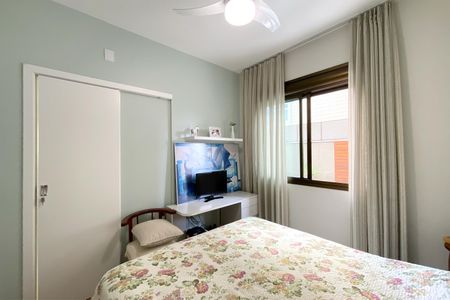 Apartamento à venda com 298m², 4 quartos e 4 vagasSemi suite 2