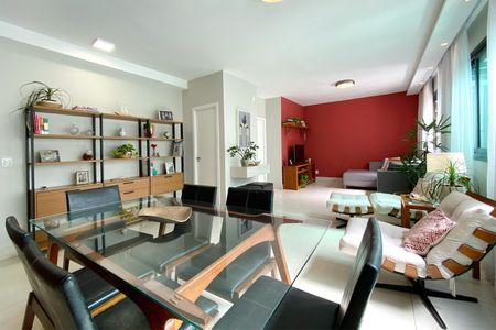 Apartamento à venda com 298m², 4 quartos e 4 vagasSala de Jantar