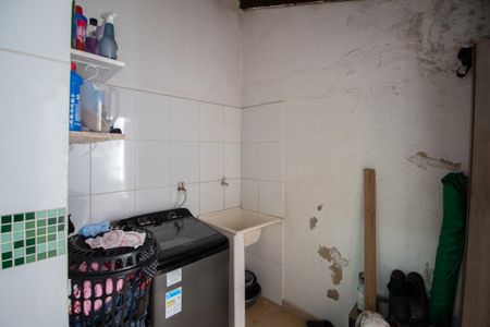 Casa à venda com 180m², 3 quartos e 2 vagas Casa à venda com 180m², 3 quartos e 2 vagasÁrea de Serviço