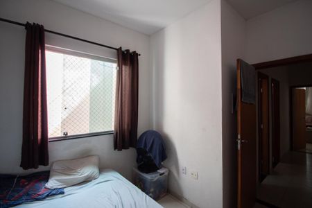 Casa à venda com 180m², 3 quartos e 2 vagas Casa à venda com 180m², 3 quartos e 2 vagasQuarto 2