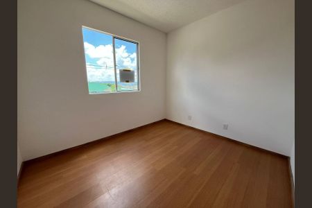 Quarto de apartamento para alugar com 2 quartos, 45m² em Centro (Caucaia do Alto), Cotia