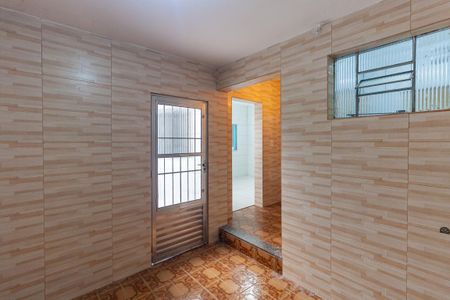Casa para alugar com 55m², 1 quarto e sem vaga Casa para alugar com 55m², 1 quarto e sem vagaSala