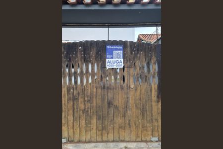 Casa para alugar com 120m², 4 quartos e 4 vagas Casa para alugar com 120m², 4 quartos e 4 vagasPlaca