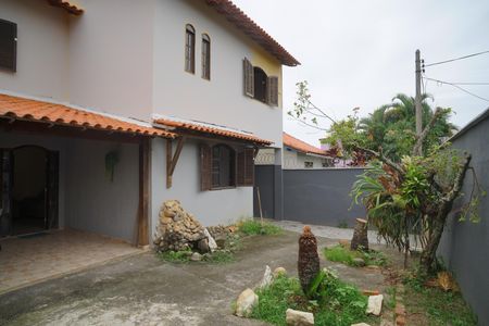 Casa para alugar com 120m², 4 quartos e 4 vagas Casa para alugar com 120m², 4 quartos e 4 vagasQuintal