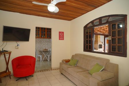 Casa para alugar com 120m², 4 quartos e 4 vagas Casa para alugar com 120m², 4 quartos e 4 vagasSala