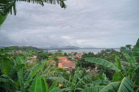 Casa para alugar com 120m², 4 quartos e 4 vagas Casa para alugar com 120m², 4 quartos e 4 vagasVista