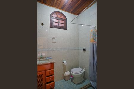 Casa para alugar com 120m², 4 quartos e 4 vagas Casa para alugar com 120m², 4 quartos e 4 vagasBanheiro Social 2