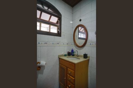 Casa para alugar com 120m², 4 quartos e 4 vagas Casa para alugar com 120m², 4 quartos e 4 vagasBanheiro Social 1