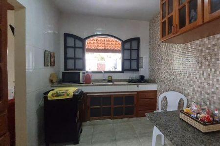 Casa para alugar com 120m², 4 quartos e 4 vagas Casa para alugar com 120m², 4 quartos e 4 vagasCozinha