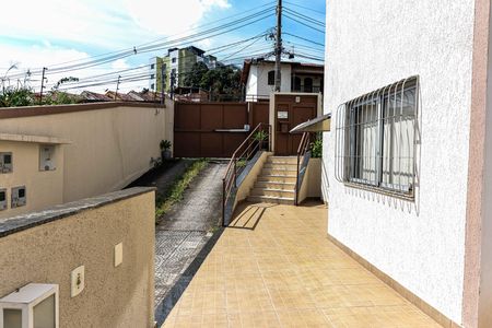 Apartamento à venda com 74m², 2 quartos e 1 vagaÁrea comum