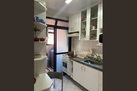 Apartamento para alugar com 63m², 2 quartos e 1 vagaCozinha