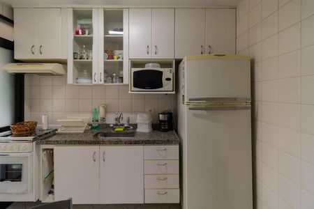 Apartamento para alugar com 63m², 2 quartos e 1 vaga Apartamento para alugar com 63m², 2 quartos e 1 vagaCozinha