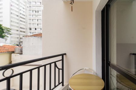Apartamento para alugar com 63m², 2 quartos e 1 vaga Apartamento para alugar com 63m², 2 quartos e 1 vagaVaranda