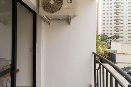 Apartamento para alugar com 63m², 2 quartos e 1 vaga Apartamento para alugar com 63m², 2 quartos e 1 vagaVaranda