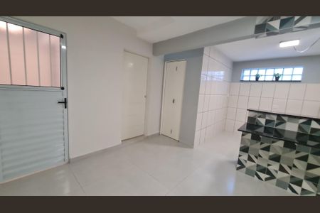 Sala de casa à venda com 3 quartos, 100m² em Jardim Raposo Tavares, São Paulo