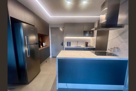 Cozinha de apartamento à venda com 1 quarto, 57m² em Vila Olímpia, São Paulo