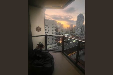 Apartamento à venda com 57m², 1 quarto e 1 vaga Apartamento à venda com 57m², 1 quarto e 1 vagaStudio