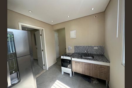 Sala/Cozinha de casa para alugar com 1 quarto, 45m² em Vila Pouso Alegre, Barueri
