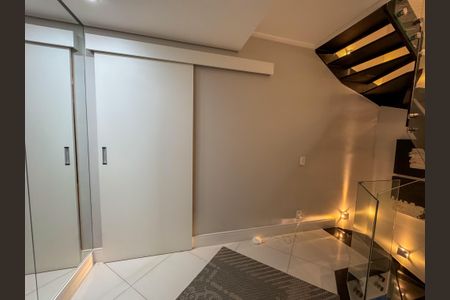 Apartamento à venda com 148m², 1 quarto e 2 vagasOutros