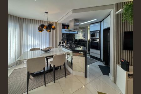 Apartamento à venda com 148m², 1 quarto e 2 vagasSala/Cozinha