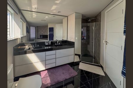 Apartamento à venda com 148m², 1 quarto e 2 vagasBanheiro da Suíte