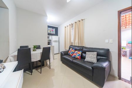 Sala de casa para alugar com 2 quartos, 55m² em Boa Vista, Santo André
