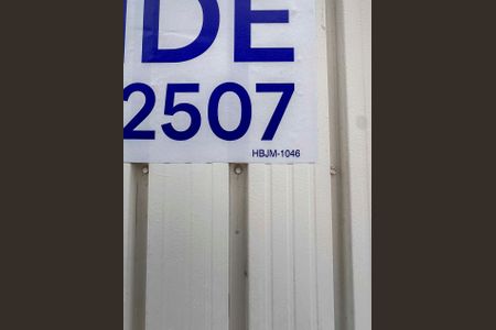 Casa à venda com 55m², 2 quartos e 2 vagasPlaca Instalada na Fachada 