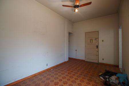 Apartamento à venda com 64m², 2 quartos e sem vaga Apartamento à venda com 64m², 2 quartos e sem vagaSala