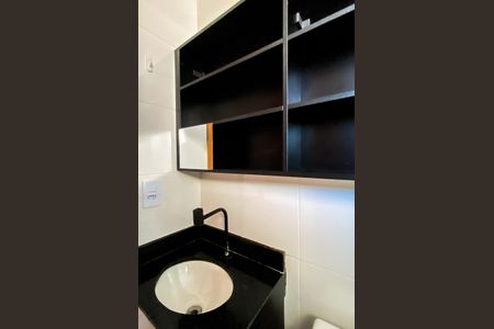 Banheiro de apartamento para alugar com 1 quarto, 34m² em Burgo Paulista, São Paulo