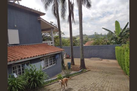 Casa de condomínio para alugar com 600m², 4 quartos e 12 vagas