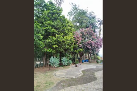 Casa de condomínio para alugar com 600m², 4 quartos e 12 vagas