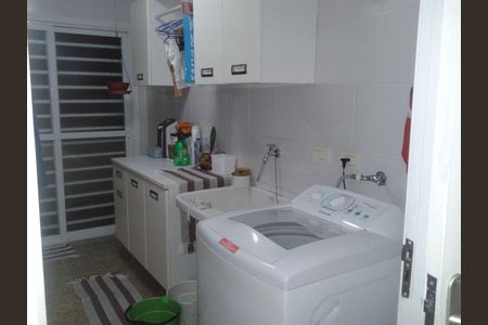 Casa à venda com 355m², 4 quartos e 3 vagas